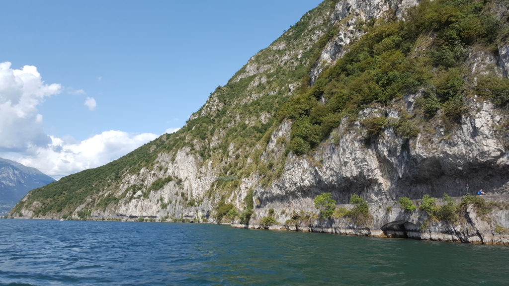 Costa orientale tra Toline e Vello